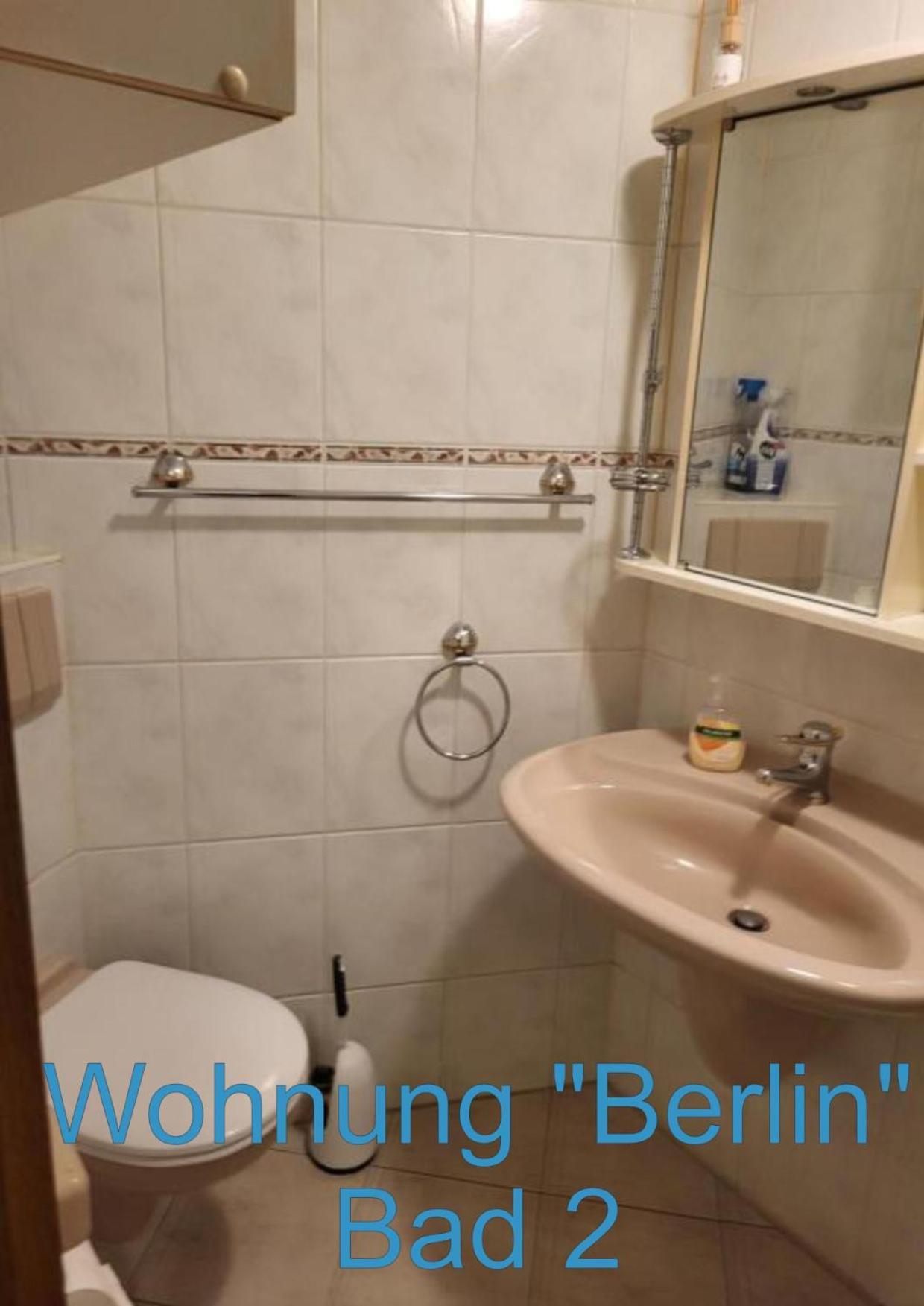 Fawiga Monteurwohnung Карбен Екстериор снимка